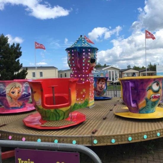 Blue Dolphin Holiday Park Gristhorpe Εξωτερικό φωτογραφία